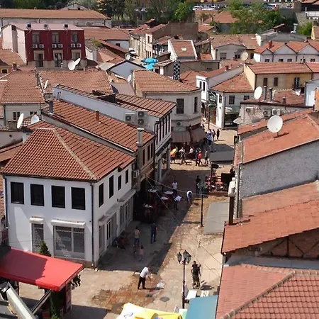 In Studio - Look In Old Town Konukevi Üsküp